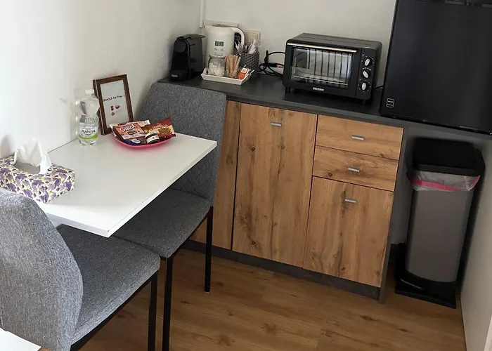 Gaestezimmer Panorama * Schwaz